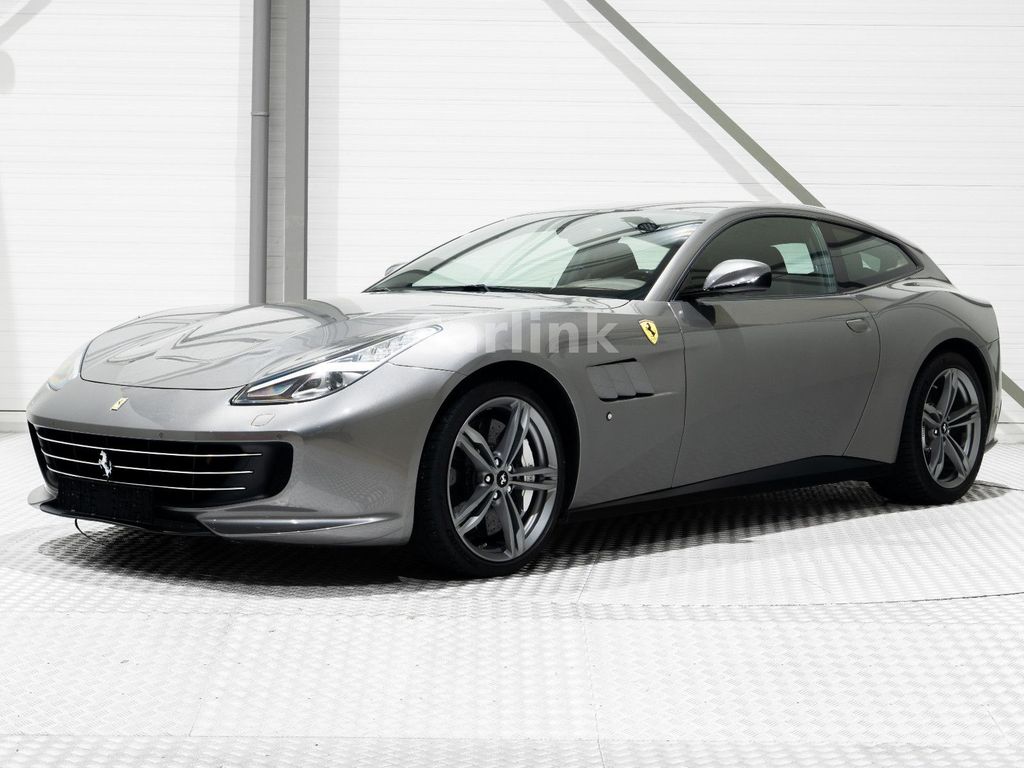 Ferrari GTC4Lusso