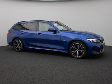 Fahrzeugabbildung BMW 330e Tour M Sport Komfortzugang Kamera 18"M LMR