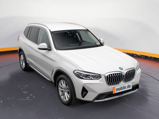 BMW X3 xD20d LED Kamera Sportsitze Leder DAB 18Zoll