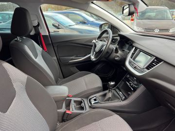 Opel Grandland (X) - 11