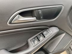 Fahrzeugabbildung Mercedes-Benz GLA 250 Urban-/Progressive-Paket Navi Garantie!