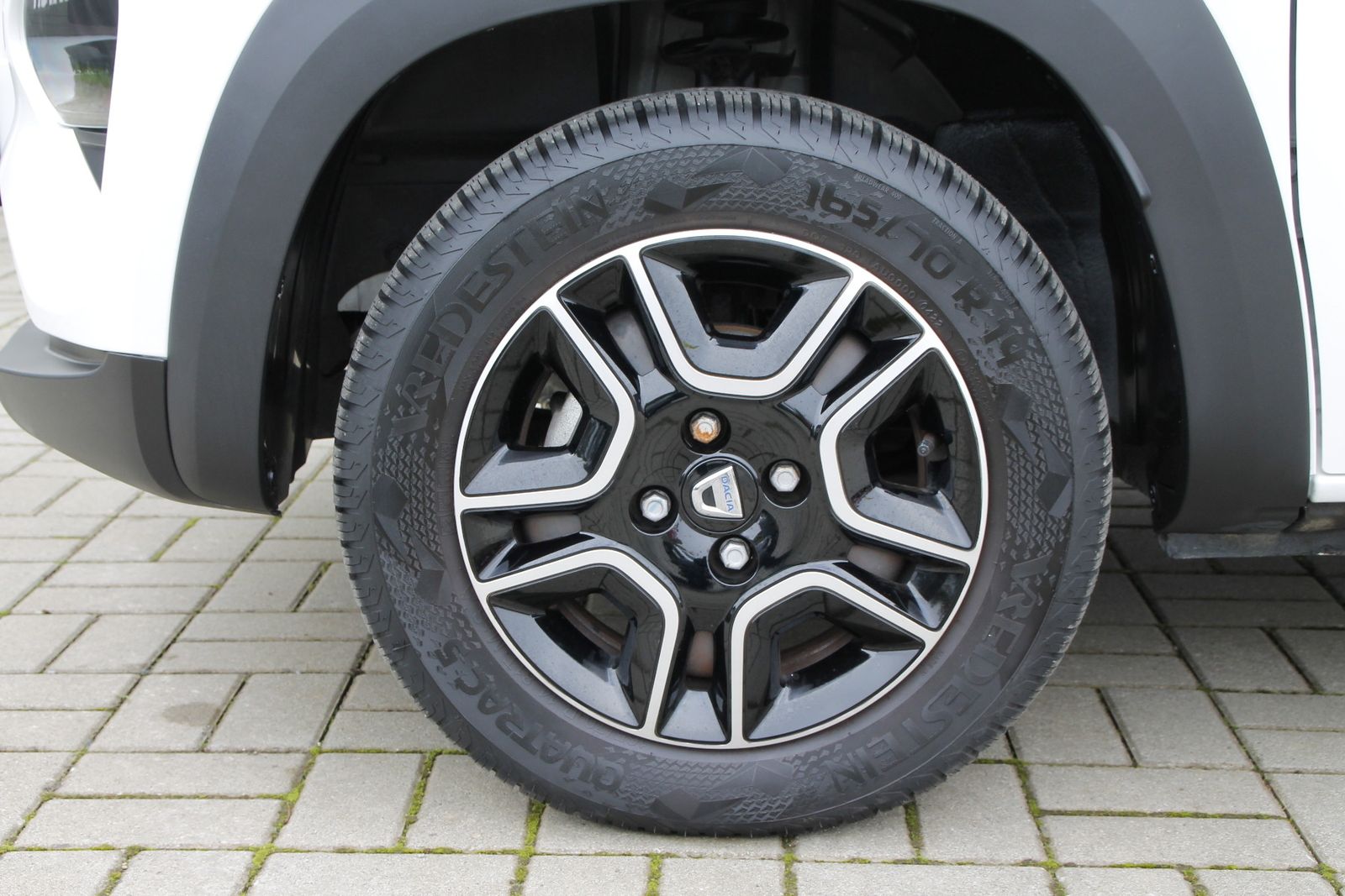 Fahrzeugabbildung Dacia Spring Comfort