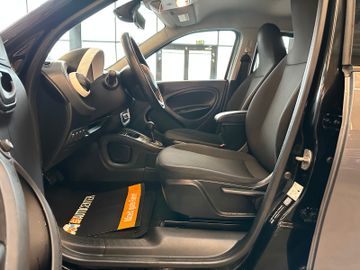 Smart ForFour Basis 52 kW *Klima*Radio*BT*Tempomat*