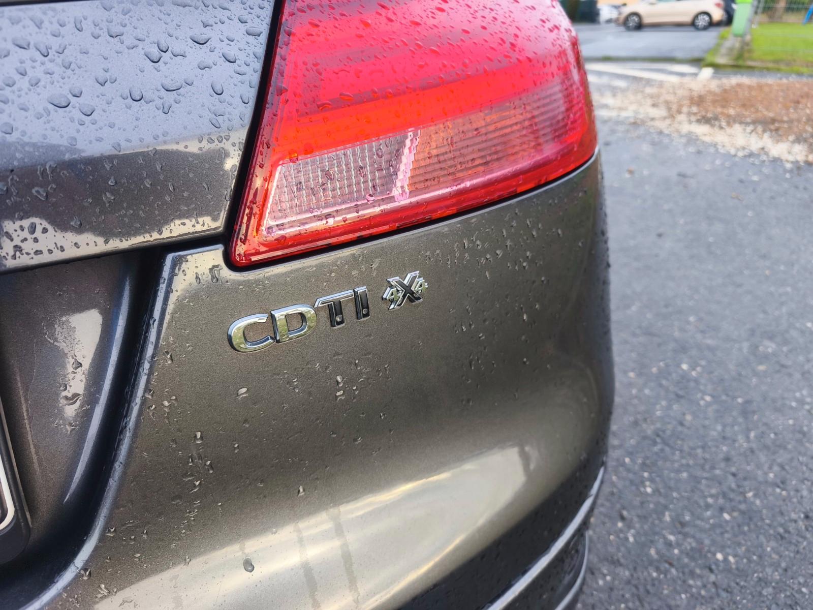 Opel Insignia Sports Tourer 2.0 CDTI AT 4x4
