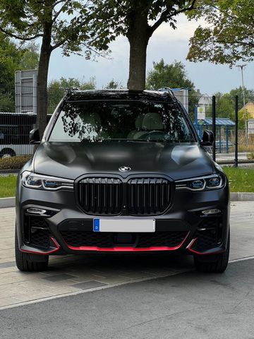 BMW X7 M50d mit Garantie bis 2025