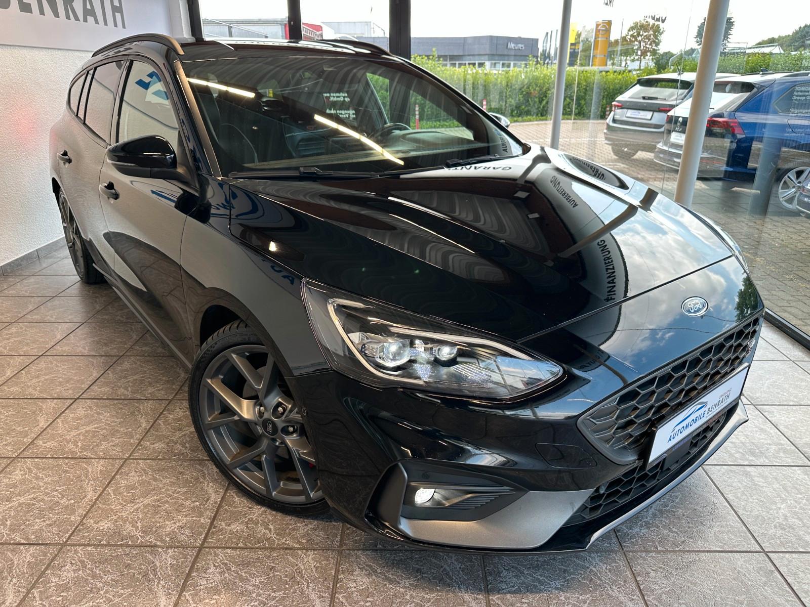 Ford Focus Turnier ST 1.HAND*STANDHEIZUNG*RFK*LED*TOP