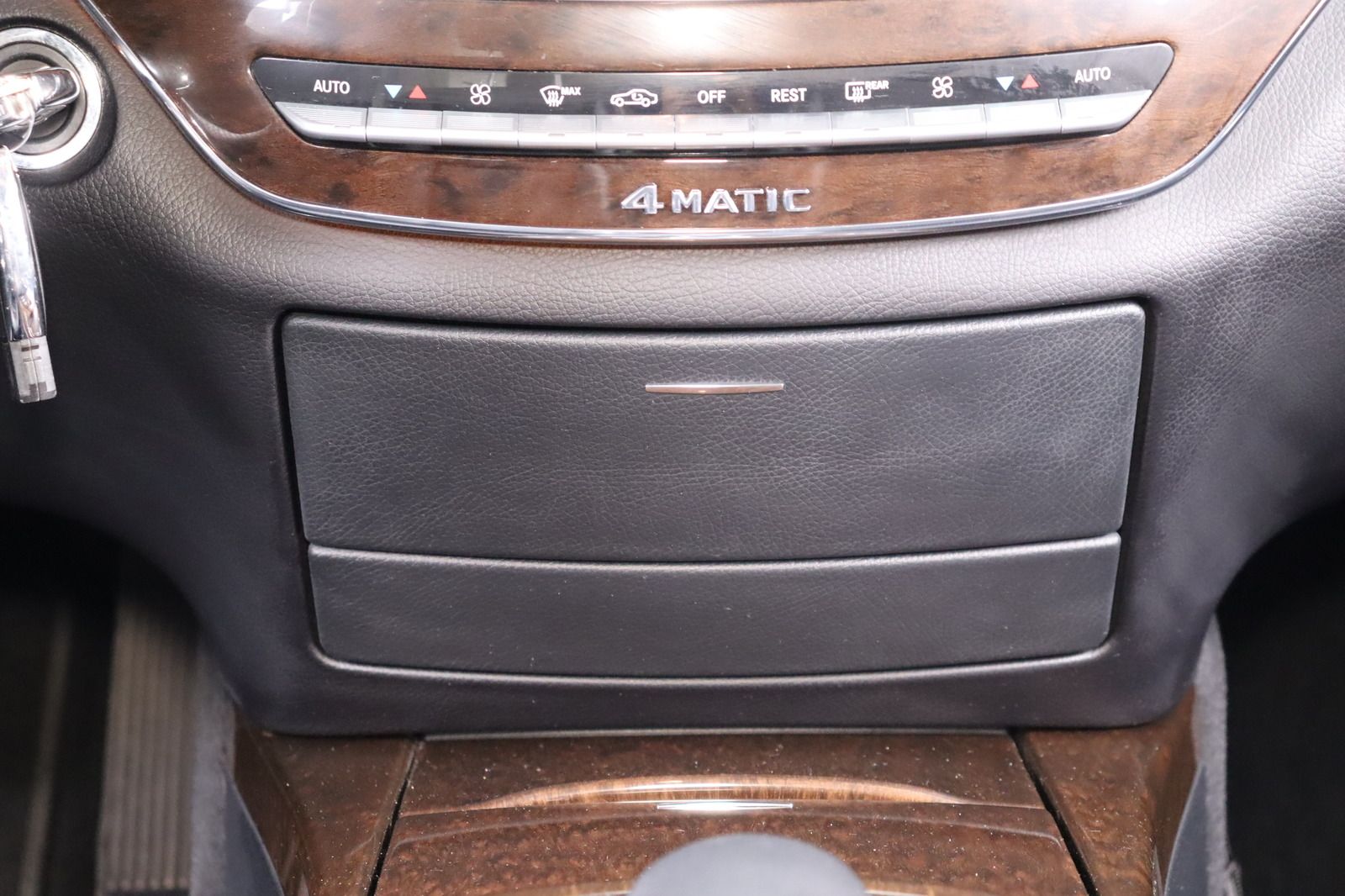 Fahrzeugabbildung Mercedes-Benz S 350 BlueTEC 4MATIC  * DIS * Nachtsicht * AHK