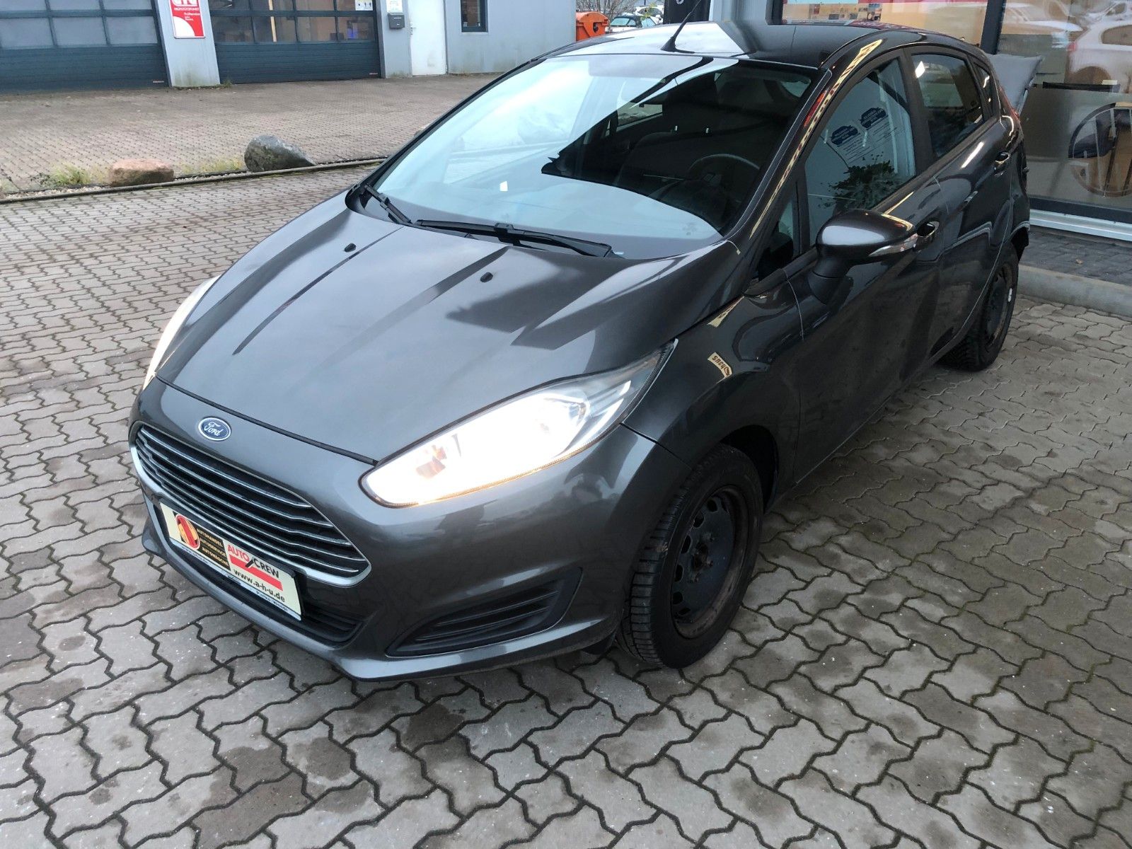 Fahrzeugabbildung Ford Fiesta Celebration