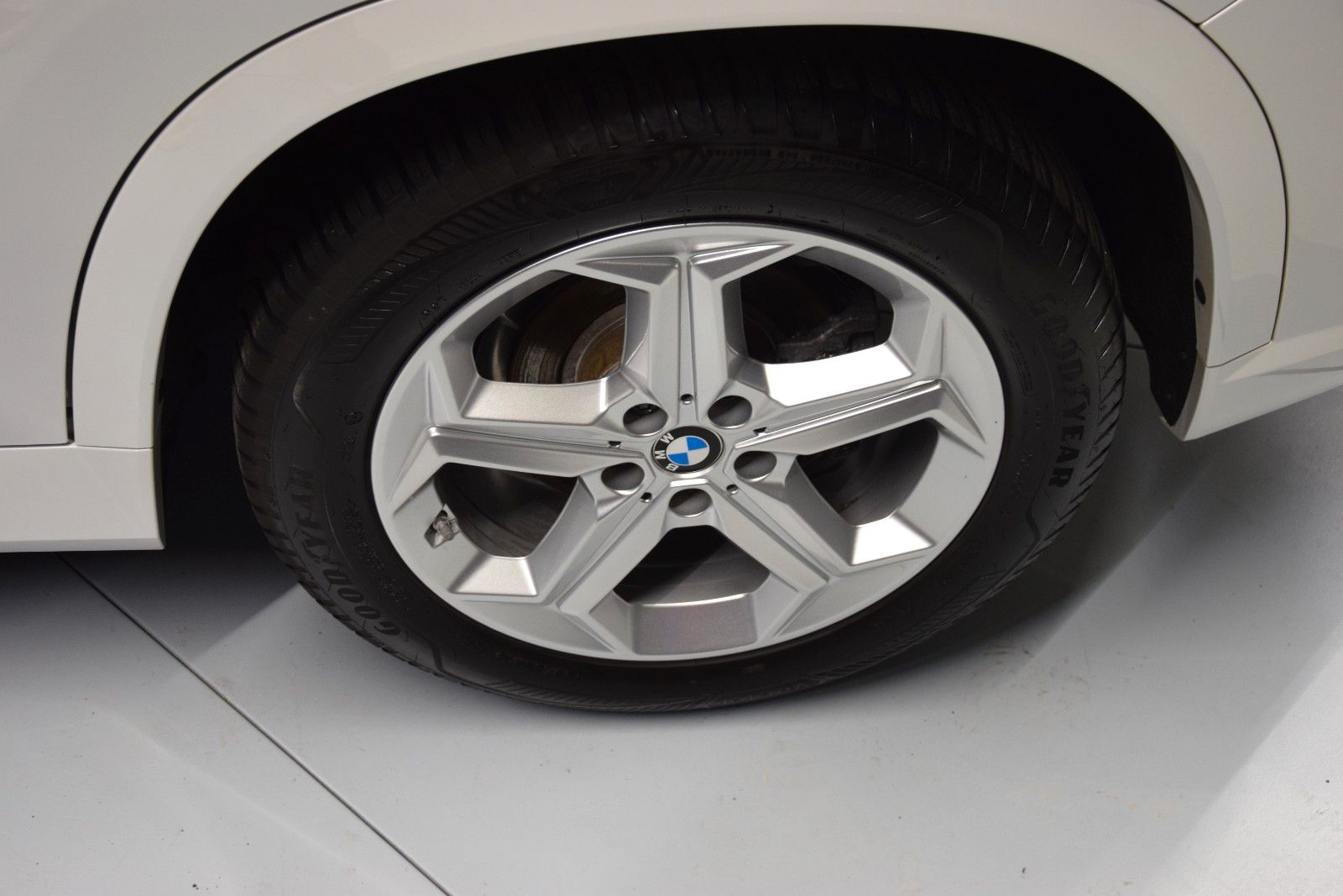 Fahrzeugabbildung BMW X1 20 i sDrive M Sport Leder Pano HuD h/k Memory
