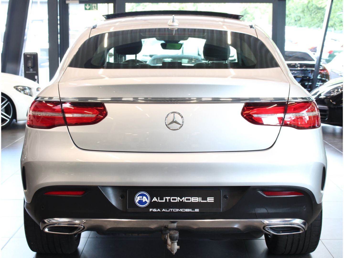 Fahrzeugabbildung Mercedes-Benz GLE 350 d Coupe 4Matic AMG-Line*AHK*Distronic