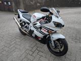 Yamaha YZF R6 neu TÜV+ Michelin reifen tiefergelegt  - YAMAHA 1999 YZF R6