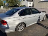 BMW 318i - TOP Zustand und sehr gepflegt - BMW 318 aus 2006: 318i