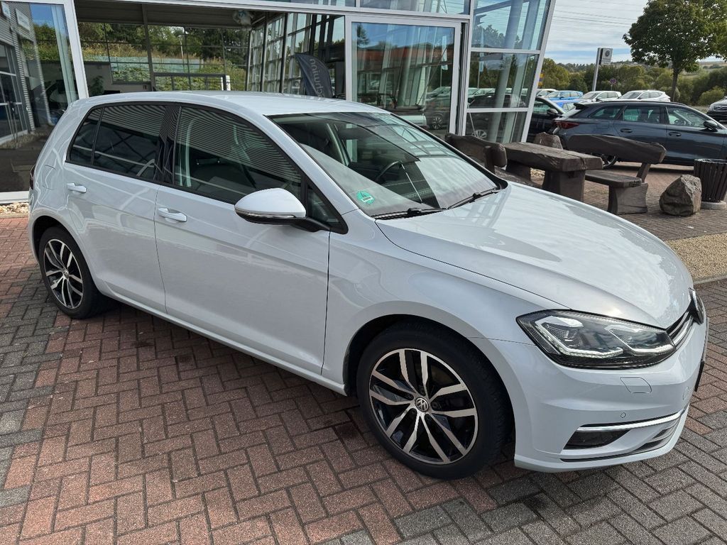 Image of Volkswagen Golf