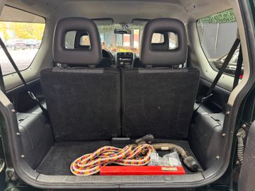 Suzuki Jimny - 11