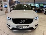 Volvo XC40 2.0 D3 R-DESIGN AUT LEDER AHK NAVI CAM SHZ - Volvo XC40 Gebrauchtwagen in Hamburg