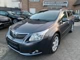 Toyota Avensis Kombi 2.2 Diesel Edition Service Heft - Toyota Avensis Edition mit Diesel-Antrieb