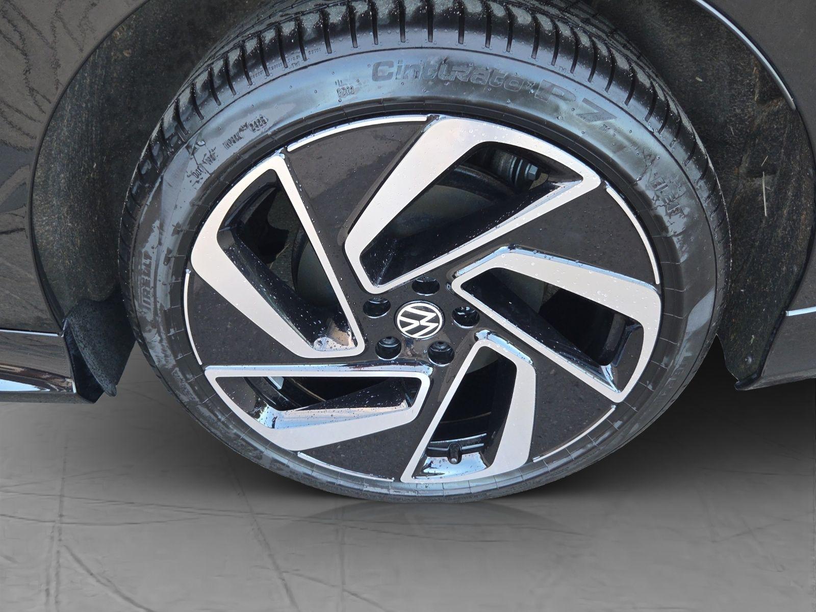Volkswagen ID.7 Pro Black Style *Navi*Wärmep*IQ-Light*IQ-Dr