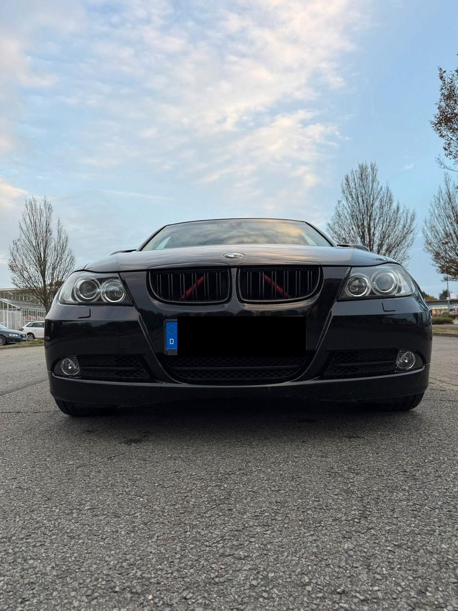 BMW 320
