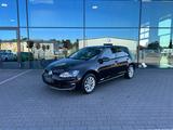 Volkswagen Golf 1.2 TSI LOUNGE Sitzhzng. Tempomat 16" Klima - Volkswagen Golf: 16