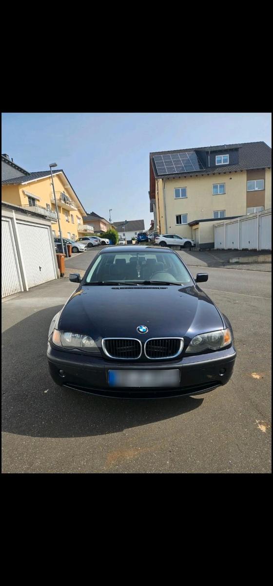 BMW 320
