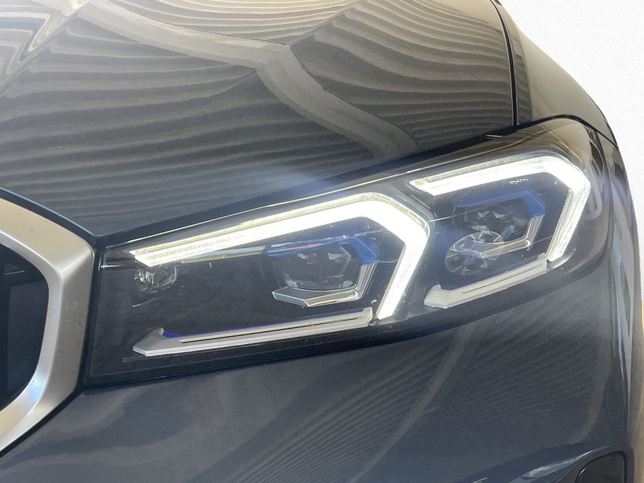 BMW 330 - Bild 12