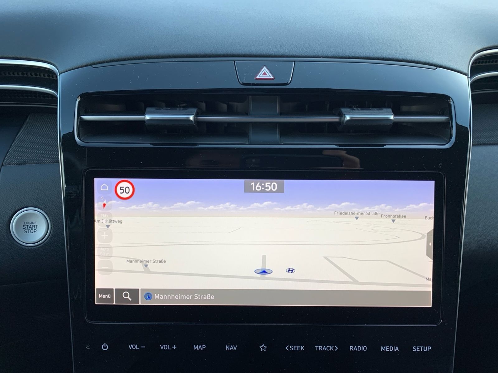 Fahrzeugabbildung Hyundai TUCSON 1.6 T-GDI Trend Plug-In Hybrid 4WD 1Hd