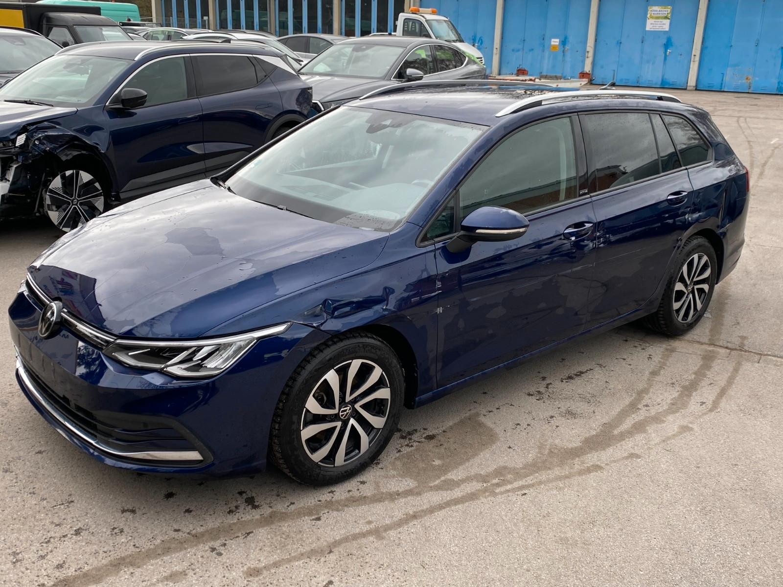 Volkswagen Golf 8 VIII Variant eTSI OPF Active DSG