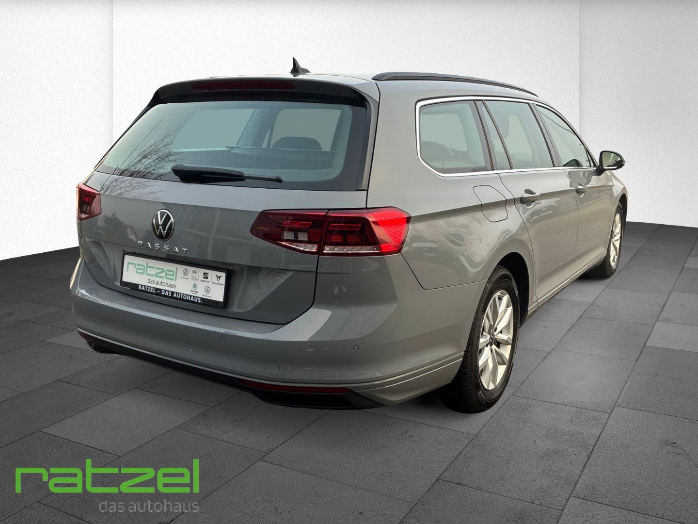 Fahrzeugabbildung Volkswagen Passat Variant 2.0 TDI DSG Business Navi Massage