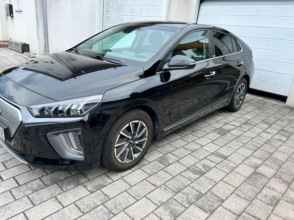 Image of Hyundai IONIQ