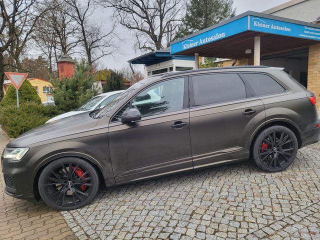 Audi SQ7 /Sthzg/Panorama/Matrix/HUD/7 Sitzer/Carbon