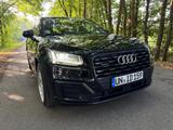 Audi Q2  Standheizung /Sportabgasanlage  - Audi Q2 von privat