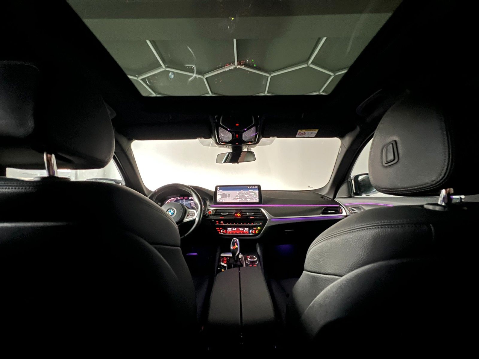 Fahrzeugabbildung BMW 530 d xDrive M SPORT/AHK/VRTL COCKPIT/eGSD/ACC