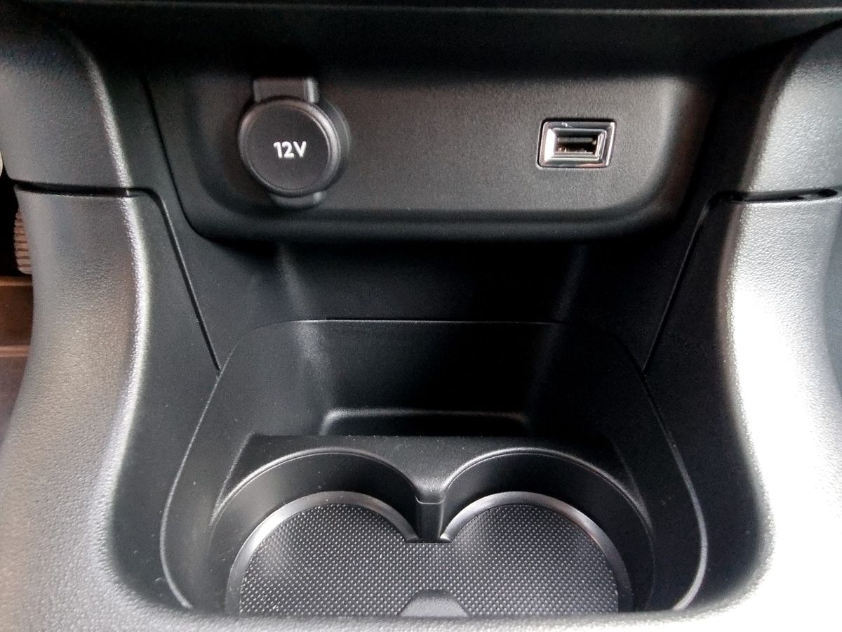 Fahrzeugabbildung Citroën C3 PureTech 110 Shine