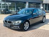 BMW 320 i Lim.  Sport Line *STEUERKETTE NEU*HEAD UP* - BMW 320 Gebrauchtwagen in Kiel