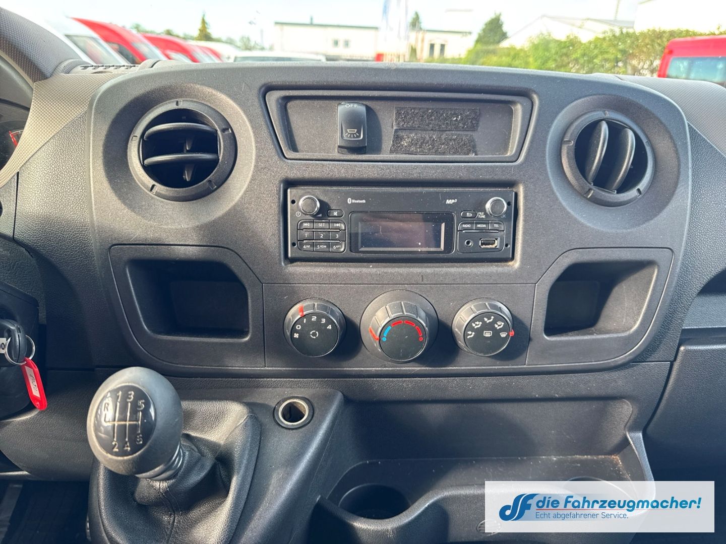 Fahrzeugabbildung Opel Movano PDC BT el.SP ABS *8090 *EXPORT