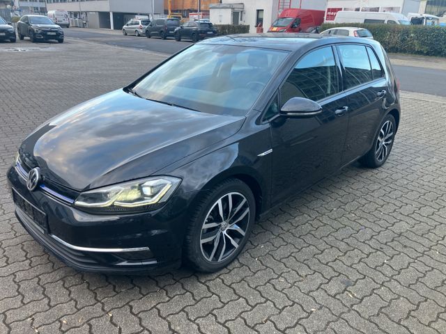 Volkswagen Golf VII Lim. Comfortline BlueMotion