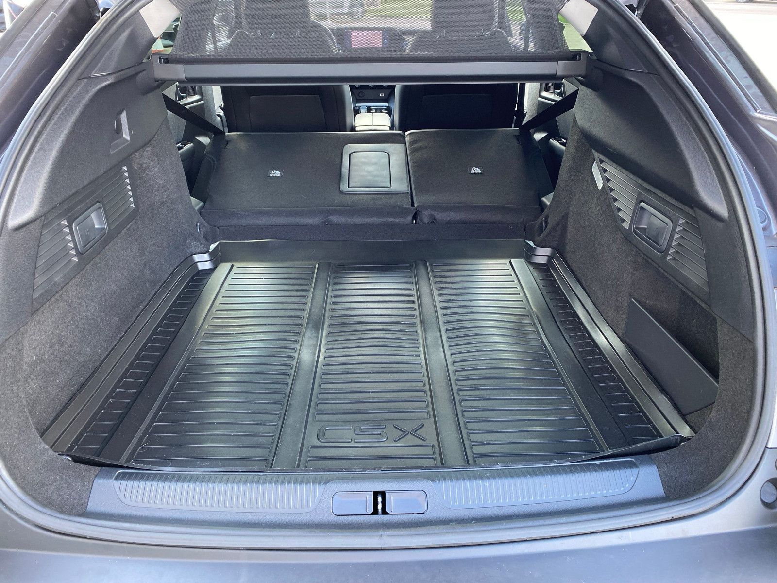 Fahrzeugabbildung Citroën C5 X 130 Automatik FEEL PACK *ACC*Navi*19Zoll*