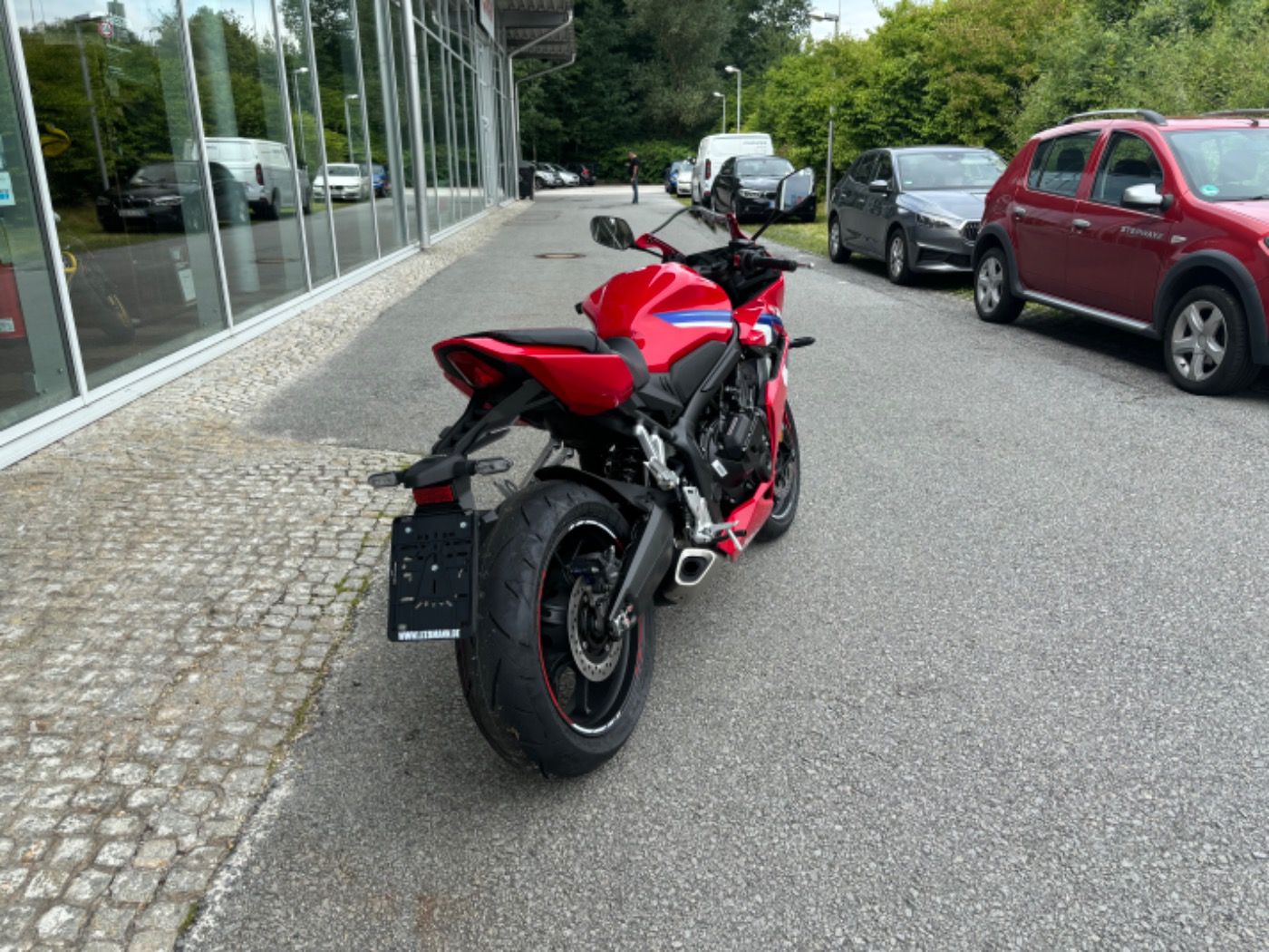 Fahrzeugabbildung Honda CBR 650 R 2025 E-Clutch sofort auf Lager