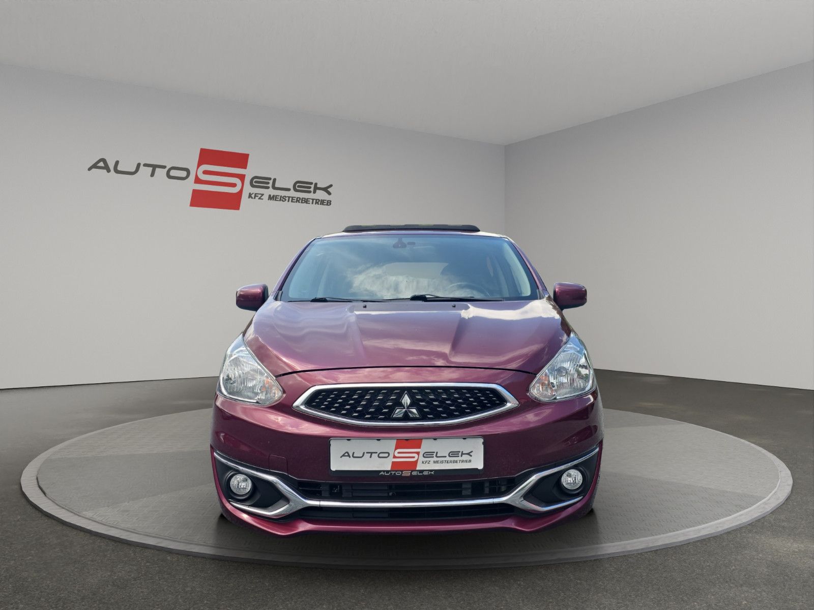 Fahrzeugabbildung Mitsubishi Space Star Diamant Edition+AUS 1.HAND FALTDACH