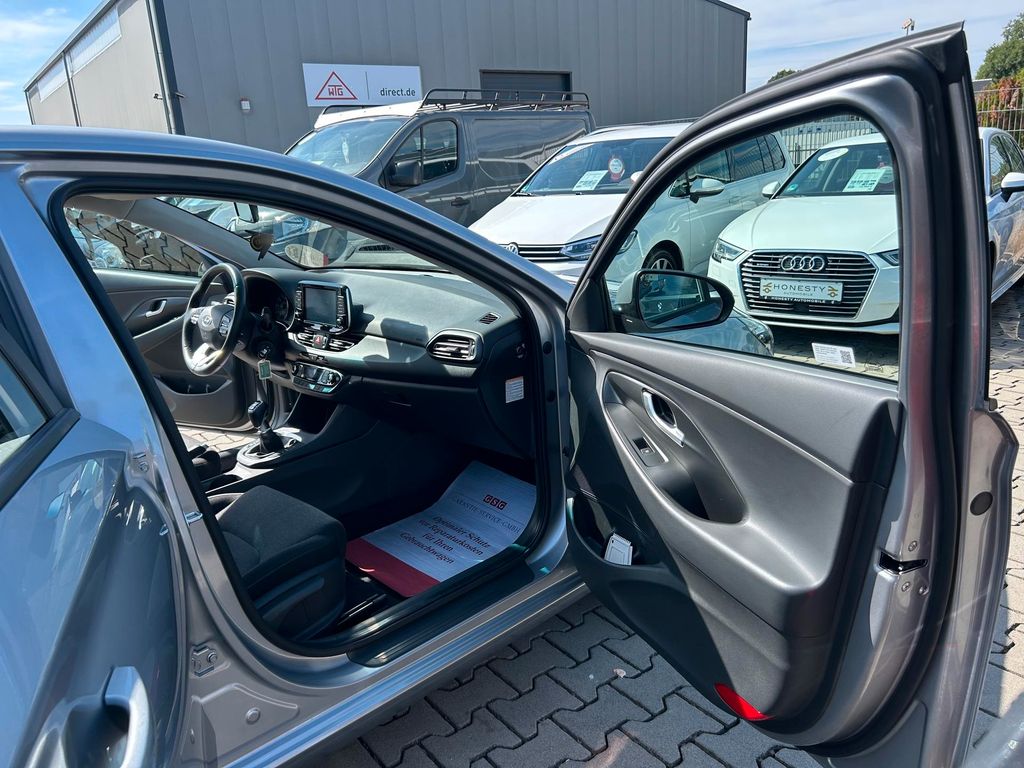 Car Image 25
