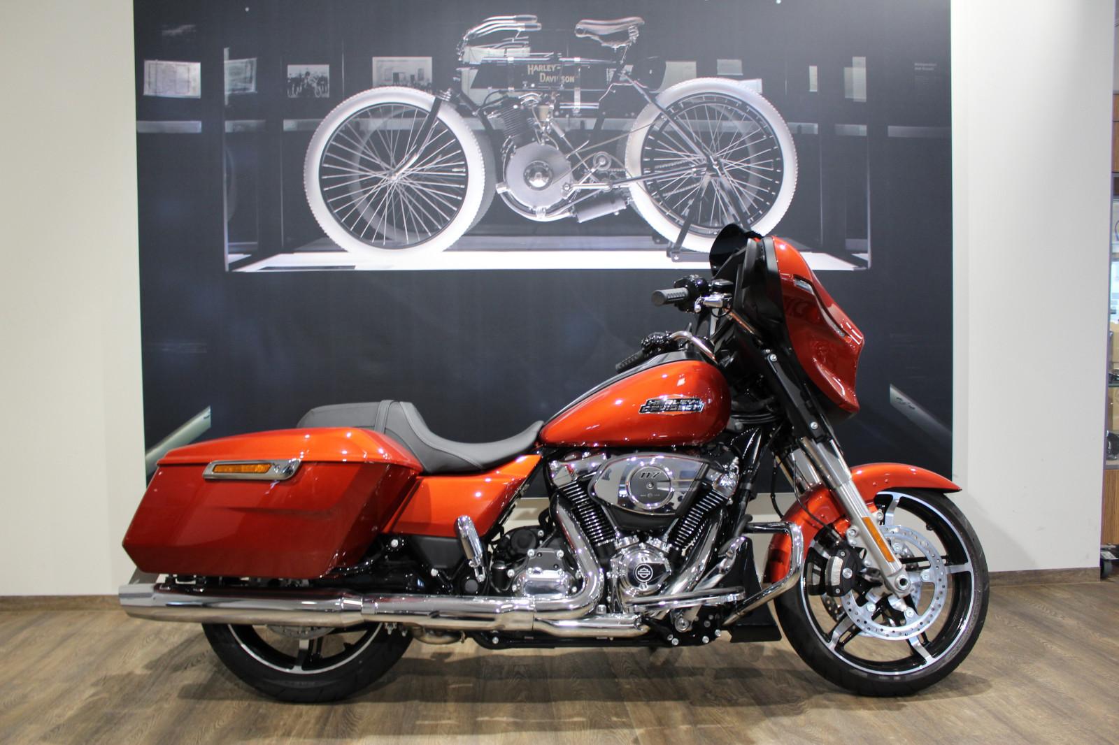 Harley-Davidson Street Glide  FLHX 117 Top Zustand