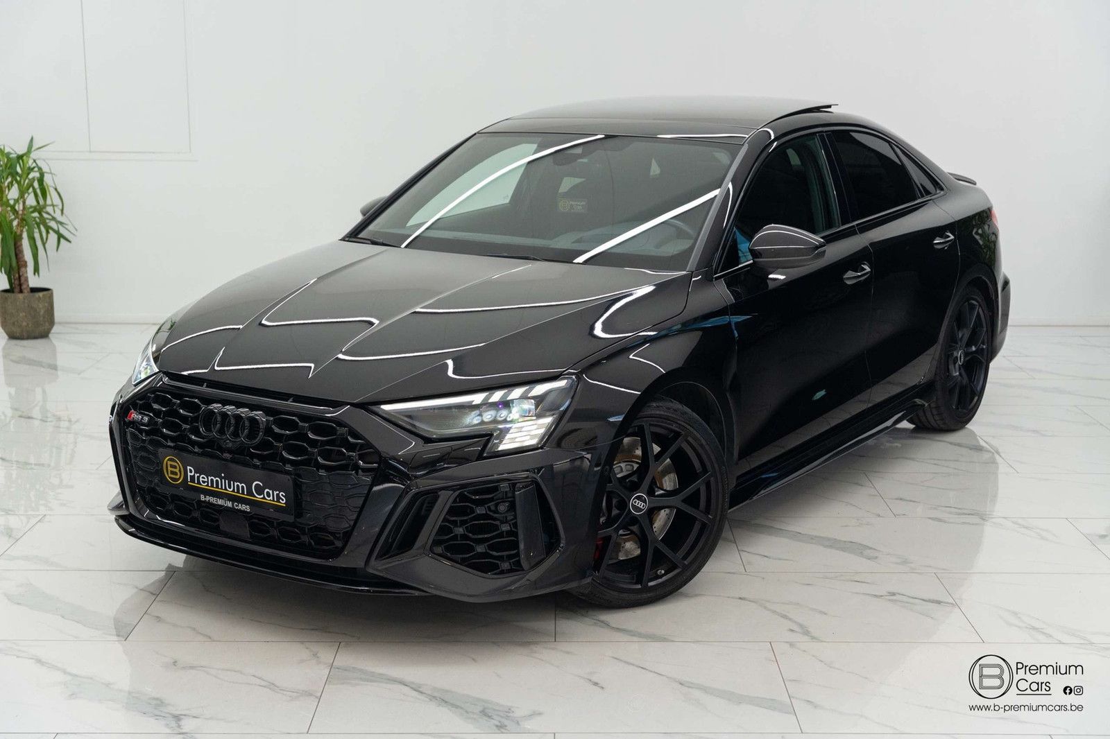 Audi RS3 Quattro Facelift! B&O, open dak! Sfeer! Gara imagem 2