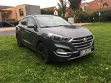 Hyundai TUCSON 2.0 CRDi 135kW Premium 4WD Automatik ...