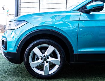 Fahrzeugabbildung Volkswagen T-Cross Style NAVI|KAM|ACC|SHZ|SPURH|LED|CARPLAY
