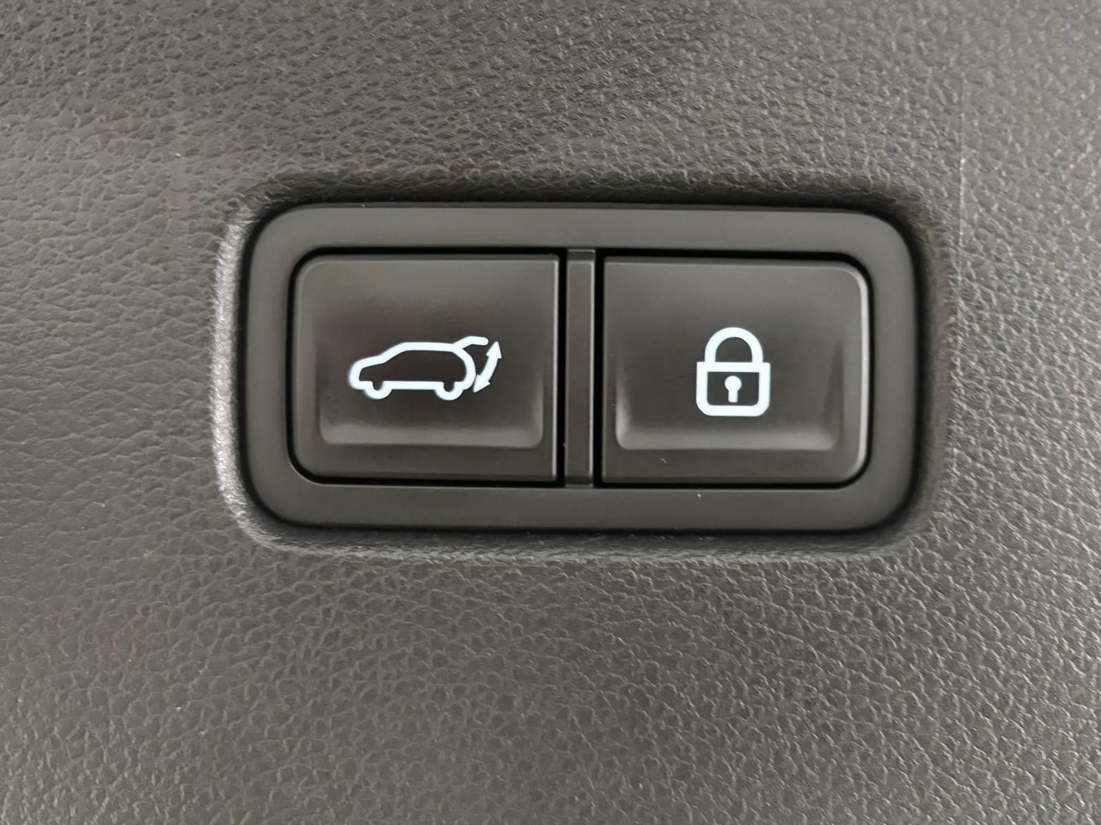 Fahrzeugabbildung Genesis G70 SB 2.0T RWD Sport ACC*PANO*NAPPA*LEXICON