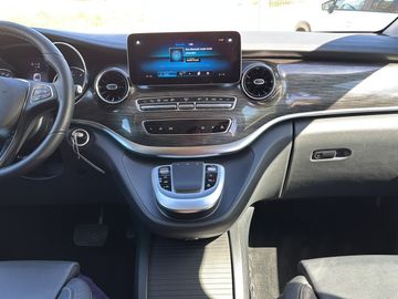 Mercedes V 250 - 8