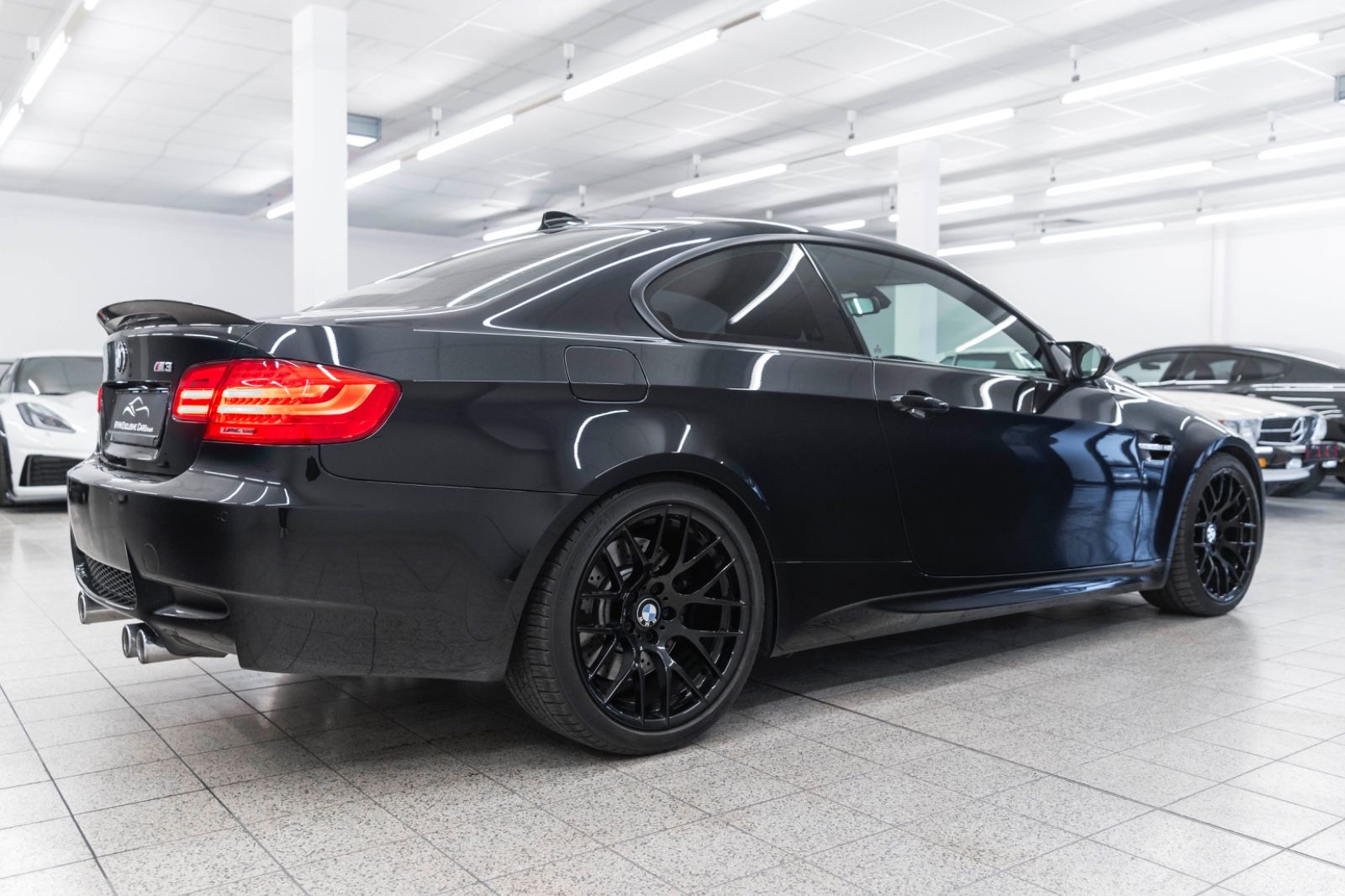 Fahrzeugabbildung BMW M3 Coupé Competition Paket CARBON AUDIO PDC NAV