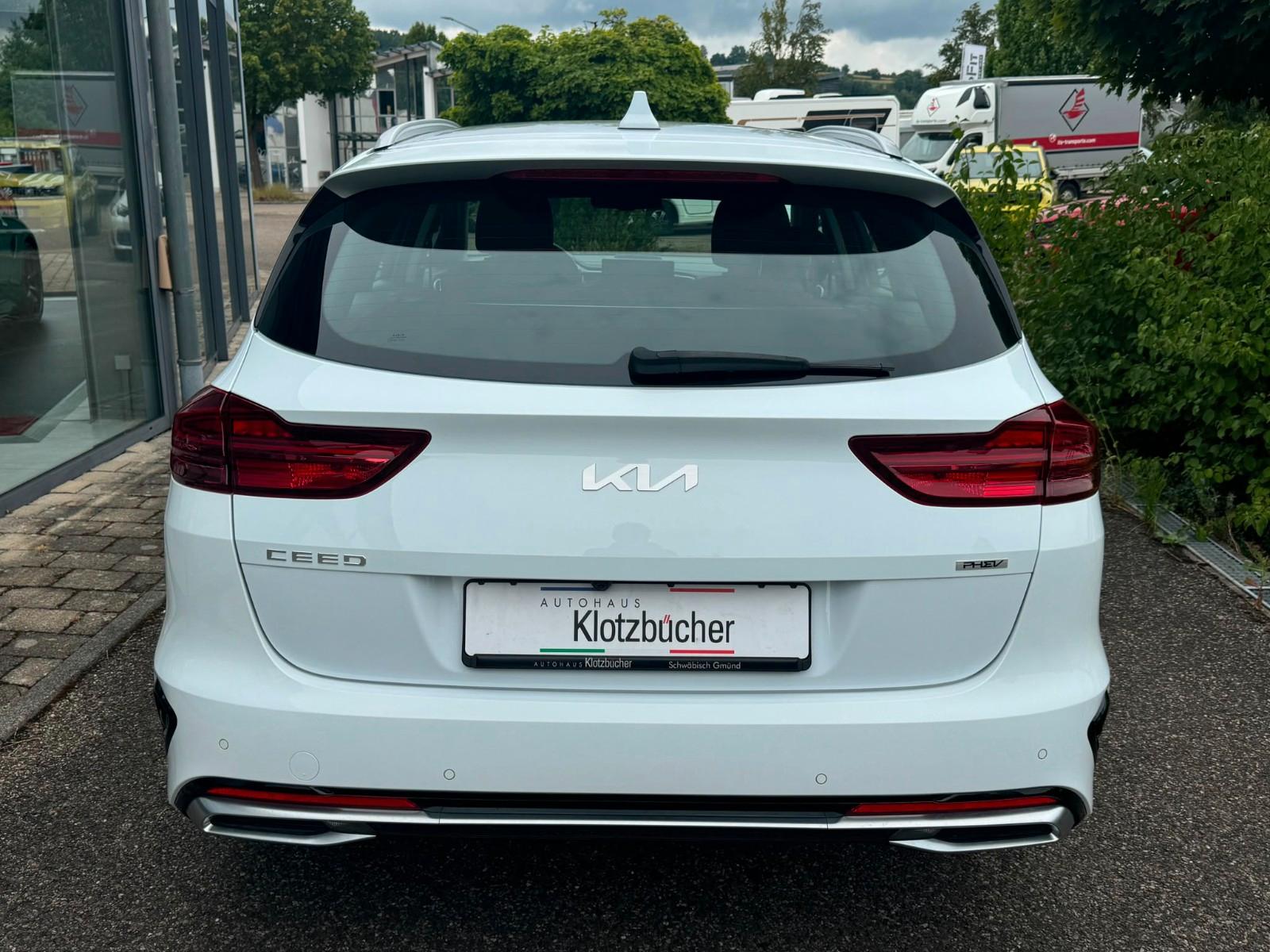 Kia Ceed Sportswagon Plug-in Hybrid Vision
