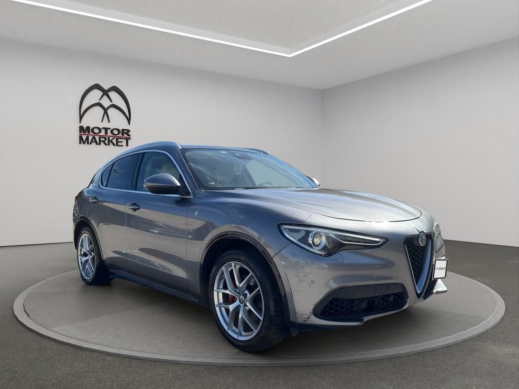 Alfa Romeo Stelvio 2.0 Turbo Ti Q4 AT8 imagem 3