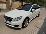 Mercedes-Benz R500 V8 5.5 4MATIC Lang, 7 Sitz, Super Zustand - Mercedes-Benz R 500: 4matic